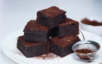 Resep Brownies Kukus Lembut dan Moist, Cara Mudah Bikin Camilan Nikmat yang Bikin Ketagihan dalam 5 Langkah Sederhana