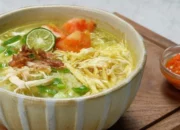 Resep Soto Ayam Bening, Rahasia Kuah Gurih dan Segar yang Bikin Keluarga Ketagihan dalam 5 Langkah Mudah