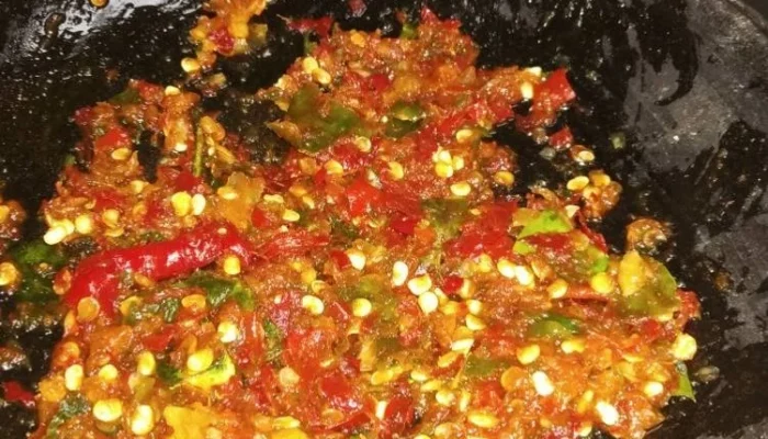 Resep Sambal Bawang Pedas Mantap, Bikin Makanan Biasa Jadi Luar Biasa dalam 10 Menit!