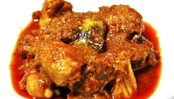 Resep Semur Ayam Lezat dan Praktis, Bumbu Meresap Sempurna untuk Santapan Keluarga Istimewa