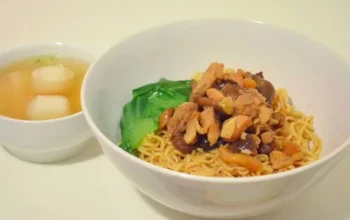 Resep Sambal Bakmi GM, Rahasia Pedas Nikmat yang Bikin Makananmu Makin Menggugah Selera dan Tak Terlupakan!