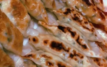 Resep Gyoza Ayam, Rahasia Membuat Kulit Renyah dan Isi Juicy yang Bikin Ketagihan dalam 5 Langkah Mudah