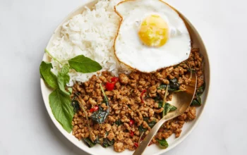 Resep Khao Pad Sempurna, Rahasia Membuat Nasi Goreng Thailand Autentik yang Bikin Ketagihan