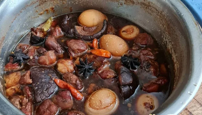 Resep Ngohiong Babi Lezat, Rahasia Bumbu Gurih dan Tekstur Renyah yang Bikin Ketagihan, Cocok untuk Santapan Spesial