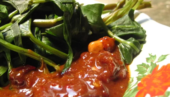 Resep Rujak Kangkung Gurih dan Segar, Rahasia Bikin Makan Siang Anti Mainstream dalam 30 Menit!