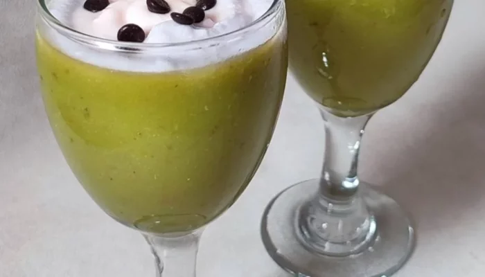 Resep Smoothies Alpukat Lezat dan Sehat, Cepat Dibuat untuk Energi Sehari-hari dan Kulit Glowing Alami