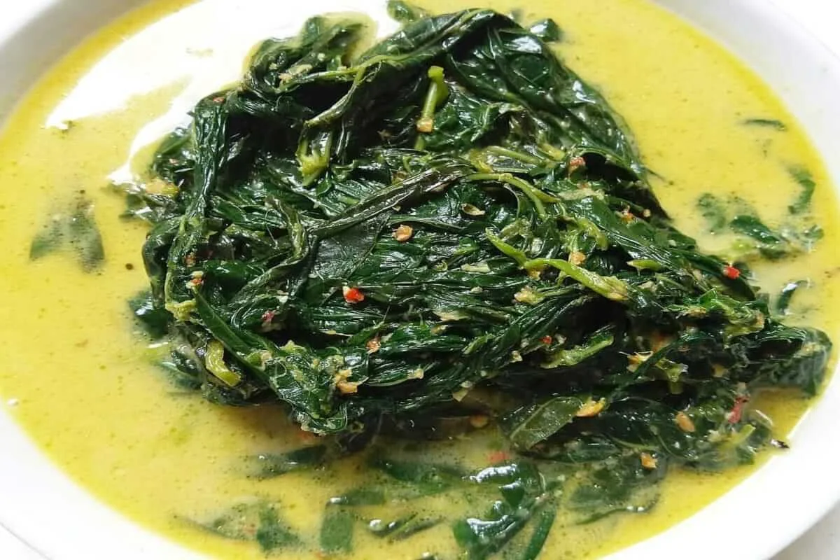 resep gulai daun singkong sederhana